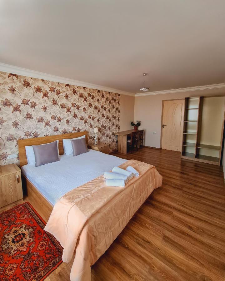 Seva Guesthouse And Cottages Byurakan Esterno foto