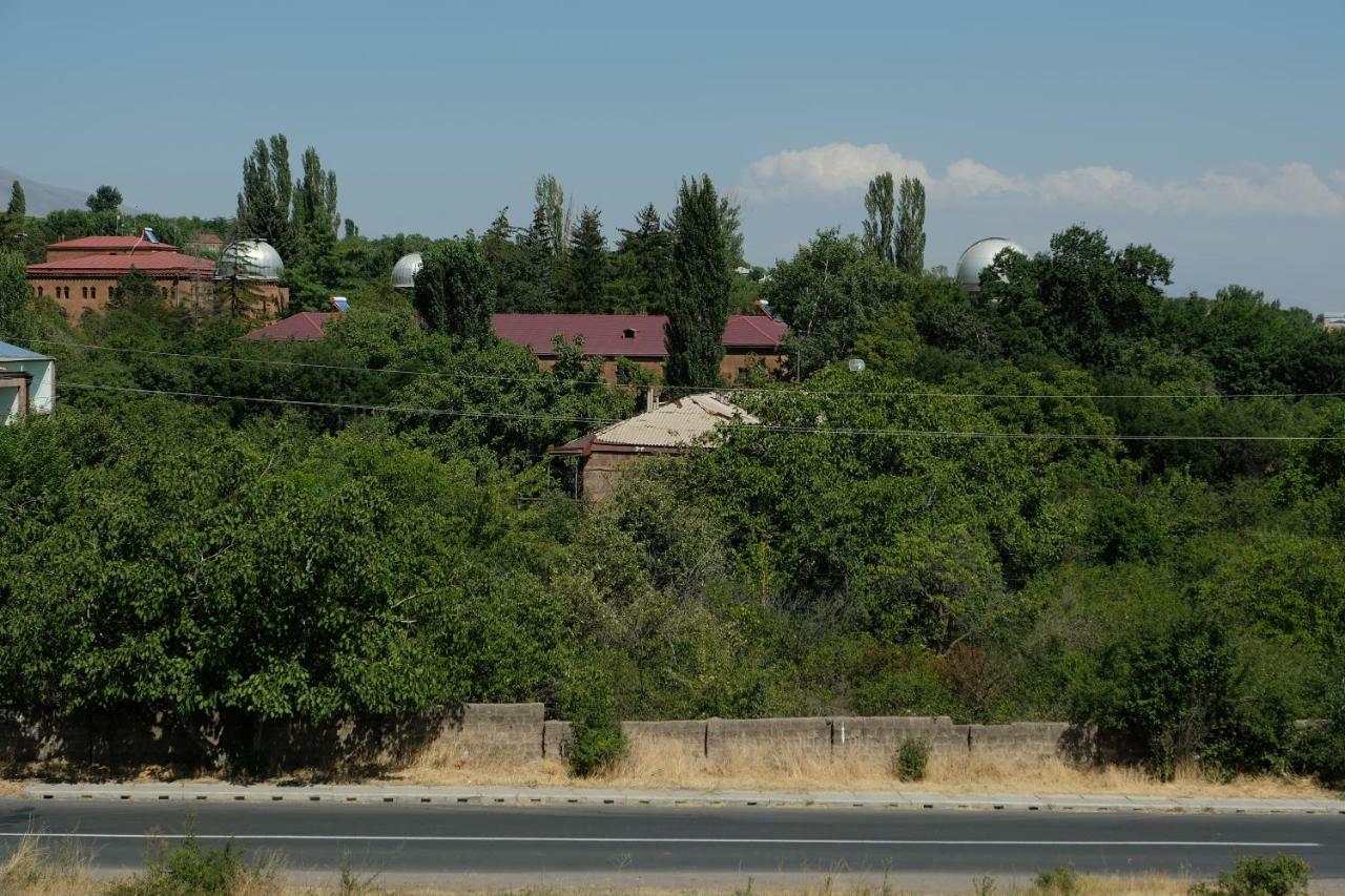 Seva Guesthouse And Cottages Byurakan Esterno foto