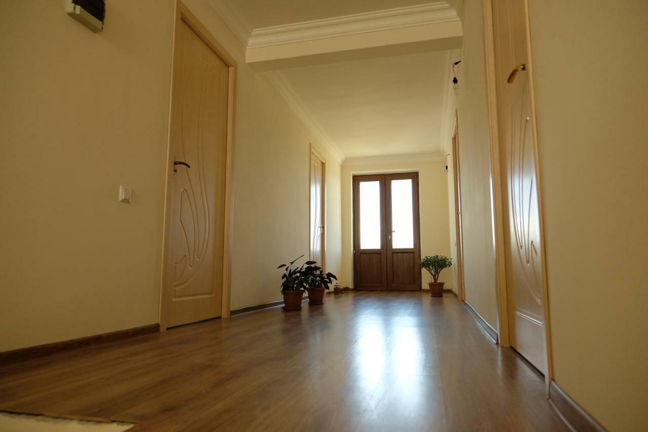 Seva Guesthouse And Cottages Byurakan Esterno foto