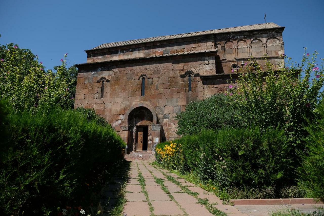 Seva Guesthouse And Cottages Byurakan Esterno foto